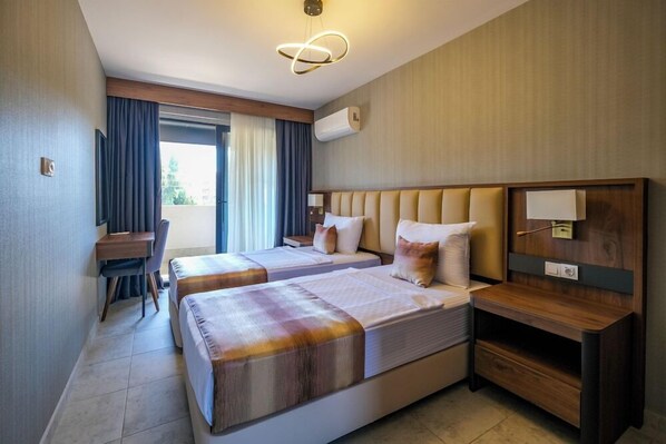 Room - Days Inn By Wyndham Alanya (Alanya)
