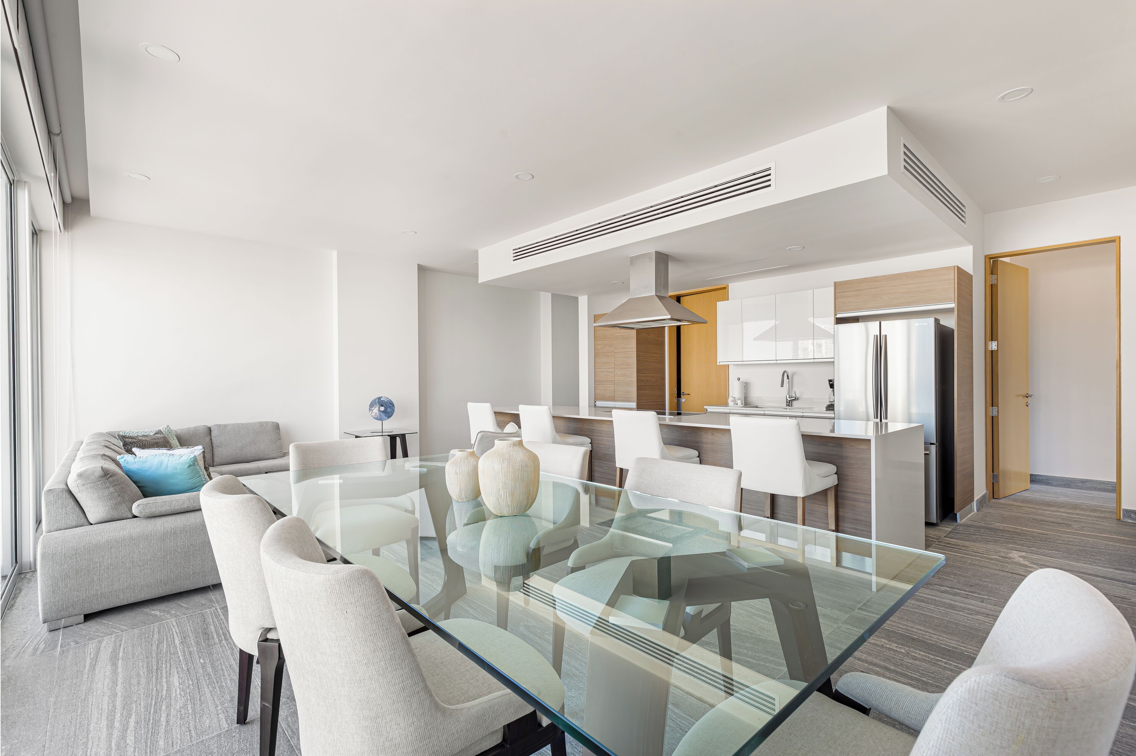 Standard-huoneisto, parveke | Ruokasali