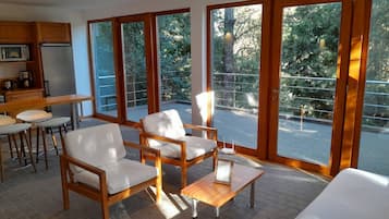 Superior House, 2 Bedrooms, Patio, Mountain View | Living area | Offices