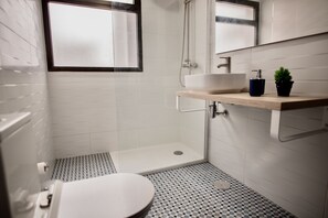 Shower, towels - Moderno Apartamento en Puerto de Lacruz (Puerto de la Cruz)