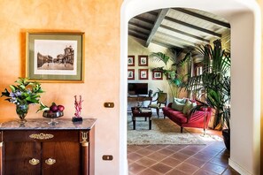 Fernseher, DVD-Player