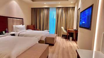 In-room safe, soundproofing, iron/ironing board