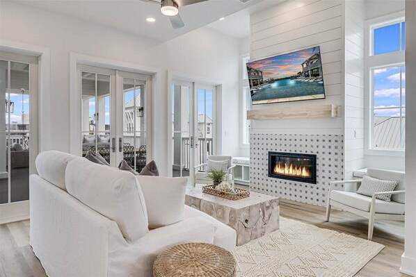 House (4 Bedrooms) | Interior - Pearly White 117 SOU (Port Aransas)