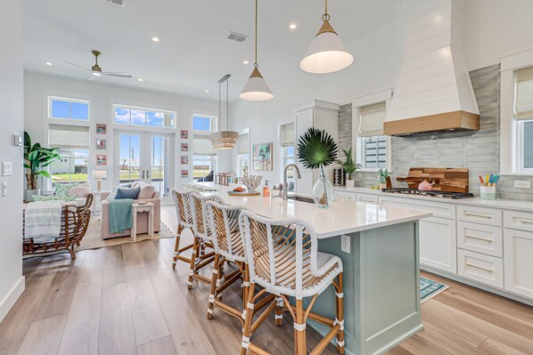 Interior - Sunkissed Palms 116 NEI (Port Aransas)