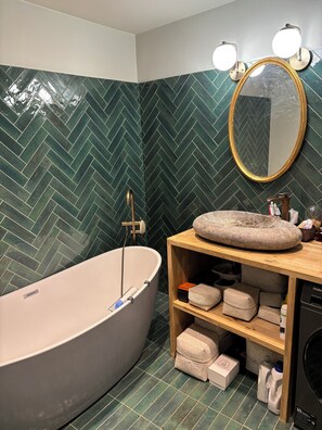 Handtücher, Toilettenpapier