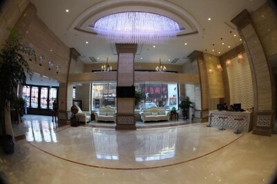 Jiangnan Business Hotel