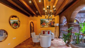 Sun deck - Hotel Boutique Five Queens (San Miguel de Allende)