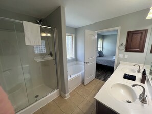 Towels, soap, shampoo, toilet paper - Location! Location! Location! Welcome to Rocket City Central! (Huntsville)