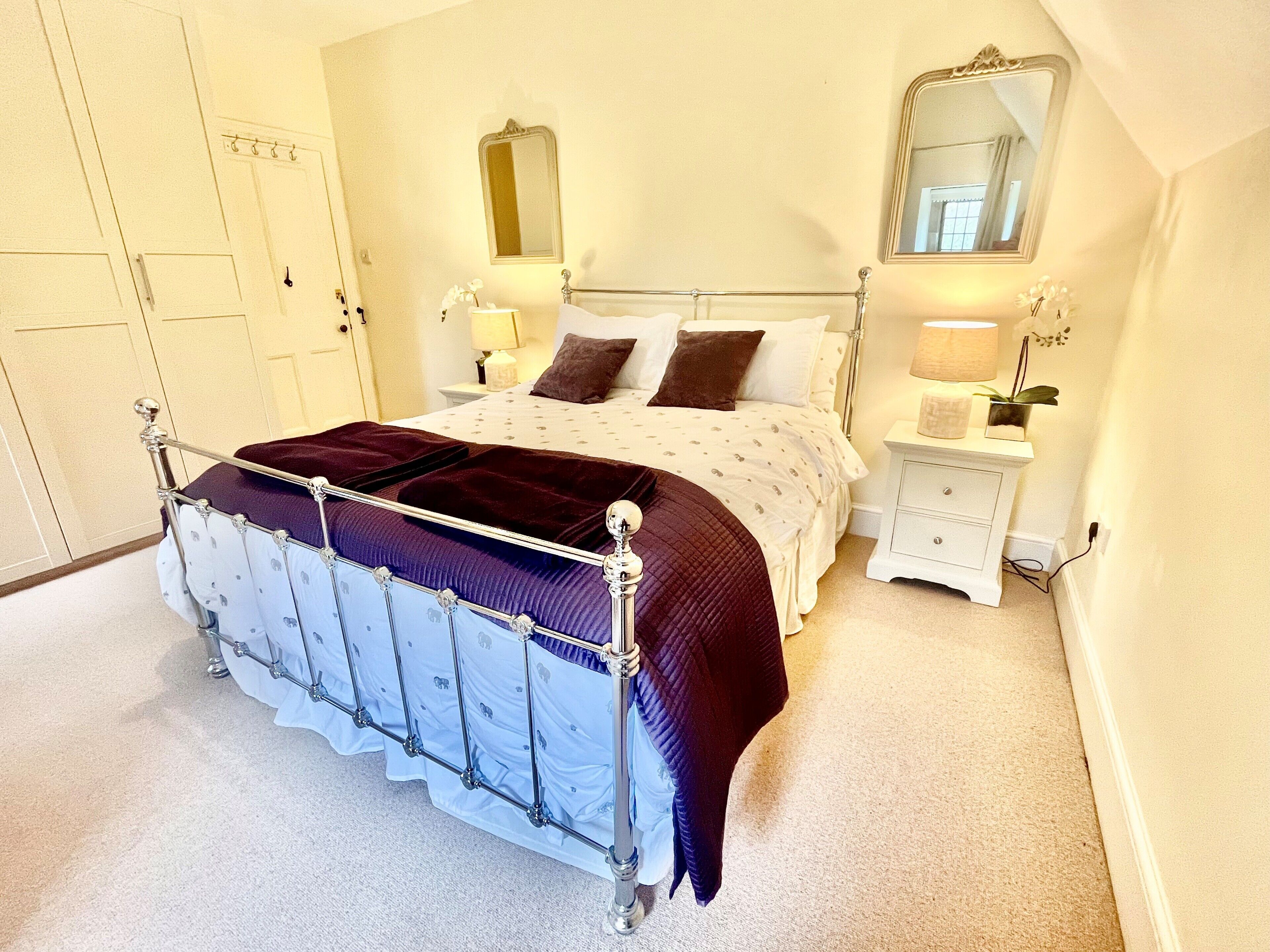Double Room (Beaufort) | Individually decorated, individually furnished, blackout drapes