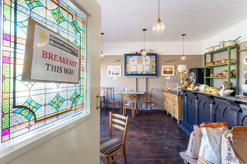 The Bear Bread Bakery B&B