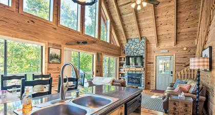 Timber Trail Estate: Stunning Views + Waterfront
