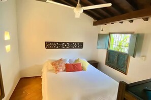 4 habitaciones, wifi gratis y ropa de cama 