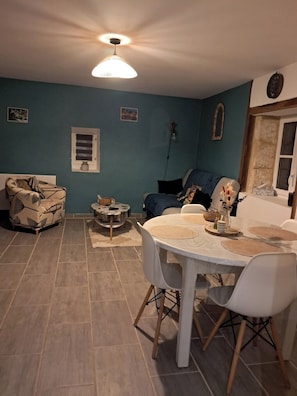 Dining - Au Doux Rêves (Corgnac-sur-l'Isle)