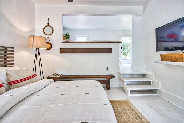 1 bedroom, iron/ironing board, travel crib, WiFi