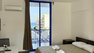 Basic Studio | 1 bedroom, free WiFi
