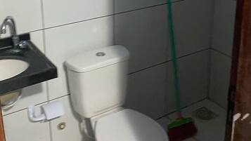 Comfort Apartment | Bathroom