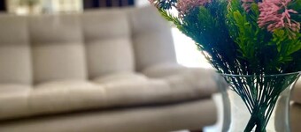 Espaciosa y Comoda Casa en Frente de la Plazajazz