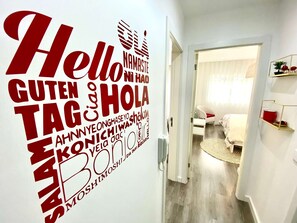 1 chambre, bureau, fer et planche à repasser, accès au Wi-Fi (inclus)