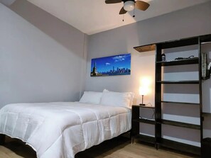 1 غرفة نوم ومكواة/لوح كي وواي فاي مجانًا وملاءات أسرّة