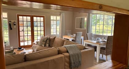 Eagles Rest offers comfortable accommodation situated 9 km outside Greytown