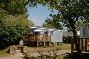 Property grounds - Camping 3 étoiles - Parc aquatique - eeeeci (Plobannalec-Lesconil)