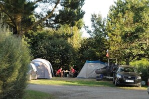 Property grounds - Camping 3 étoiles - Parc aquatique - eeeeci (Plobannalec-Lesconil)