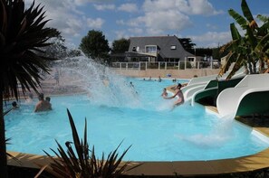 A heated pool - Camping 3 étoiles - Parc aquatique - eeeedd (Plobannalec-Lesconil)
