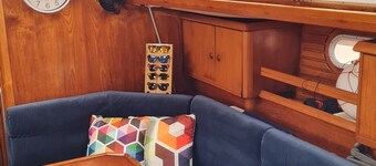 Stay on Sail! Live-aboard on Bonaire Unique way of Staying on the Island