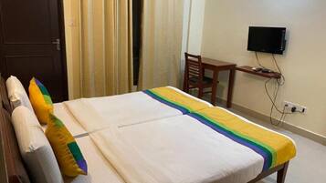 2 habitaciones, tabla de planchar con plancha, wifi y ropa de cama