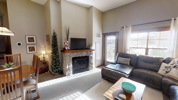 TV, fireplace - Snuggle Up in this Welcoming 2BR Soaring Eagle by RedAwning (Snowshoe)