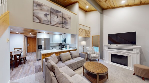 TV, fireplace - Updated 4BR Stemwinder, just steps to slope! by RedAwning (Snowshoe)