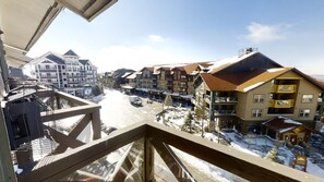 Property grounds - Chic Highland House Studio with Village Balcony by RedAwning (Snowshoe)