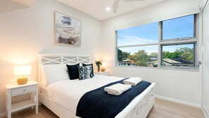 5 Schlafzimmer, Bügeleisen/Bügelbrett, Reisekinderbett, WLAN