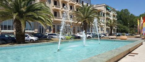 Chambre, 1 chambre, fumeur, balcon | Piscine