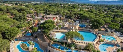 Una piscina riscaldata