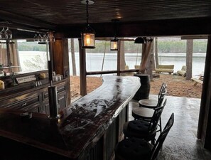 Bar (on property) - Pine River Pond waterfront (Wakefield)