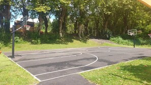 Sportplatz