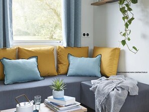 Fernseher, Tischtennisplatte