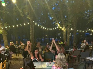 Restauration en plein air