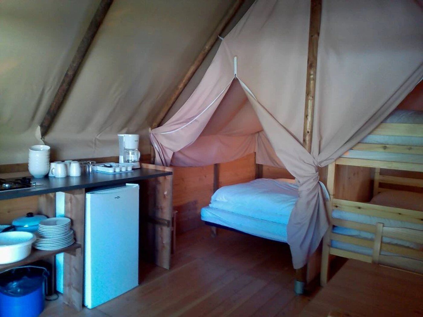 Zecamping 3* Animaux Acceptés Tente 20m2 5 Pers - Auxonne