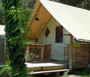 Exterior - ZEcamping 3* animaux acceptés tente 20m2 5 pers (Auxonne)