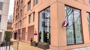 Exterior - Premier Inn London Waterloo - Lambeth Road (London)