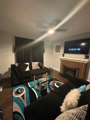 Living room - DreamAwayHome Metro (St. Louis)