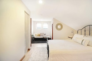 2 chambres, fer et planche à repasser, accès au Wi-Fi (inclus)
