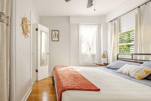 1 bedroom, iron/ironing board, free WiFi, bed sheets