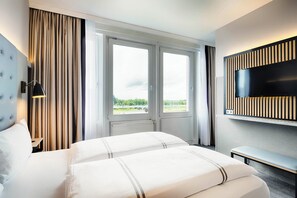 Superior tweepersoonskamer | Geluiddichte muren, een strijkplank/strijkijzer, gratis wifi, beddengoed