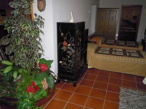 2 室のベッドルーム、WiFi