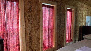 1 habitación y ropa de cama 