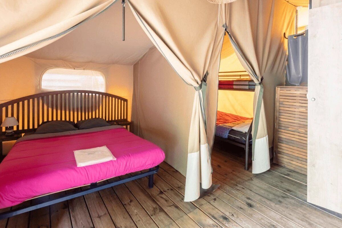 Zecamping 3 éToiles Espace Aquatique Tente 25m2 5 Pers - Bormes-les-Mimosas