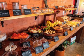 Gratis frukostbuffé varje dag